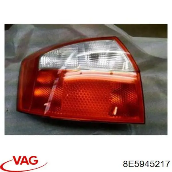 Lanterna traseira esquerda VAG 8E5945217 preço, a partir de 102,33 USD