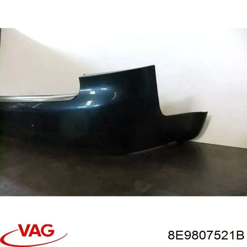 8E9807301KGRU VAG Pára-choque traseiro
