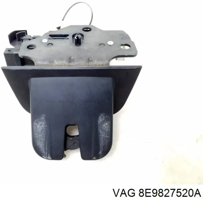 8E9827520A VAG 