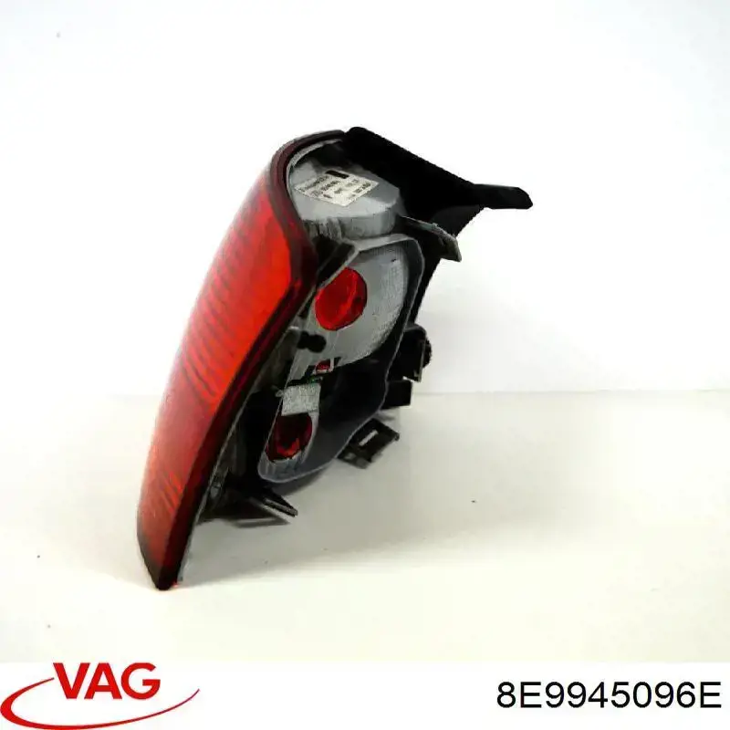 8E9945096E VAG Lanterna traseira direita externa