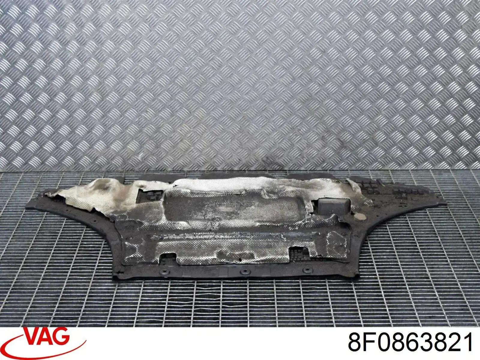 Proteção de motor, de panela (da seção de motor) VAG 8F0863821 preço, a partir de 39,90 USD