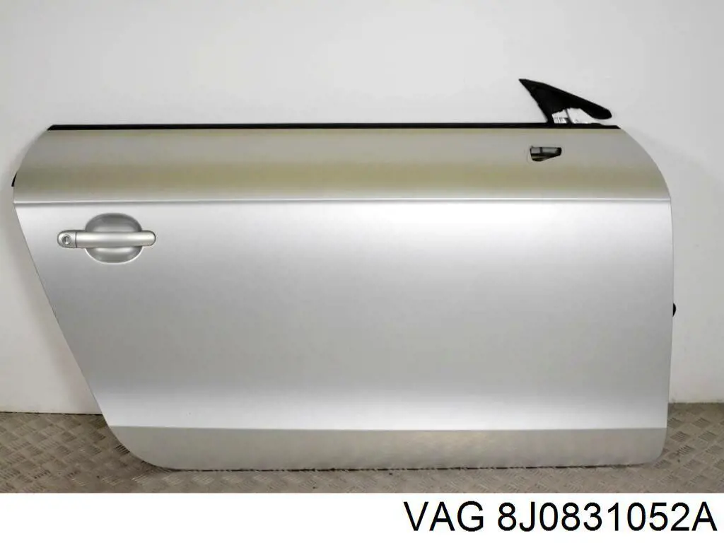 8J0831052A VAG Porta dianteira direita
