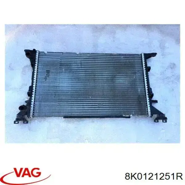 8K0121251R VAG Radiador de esfriamento de motor