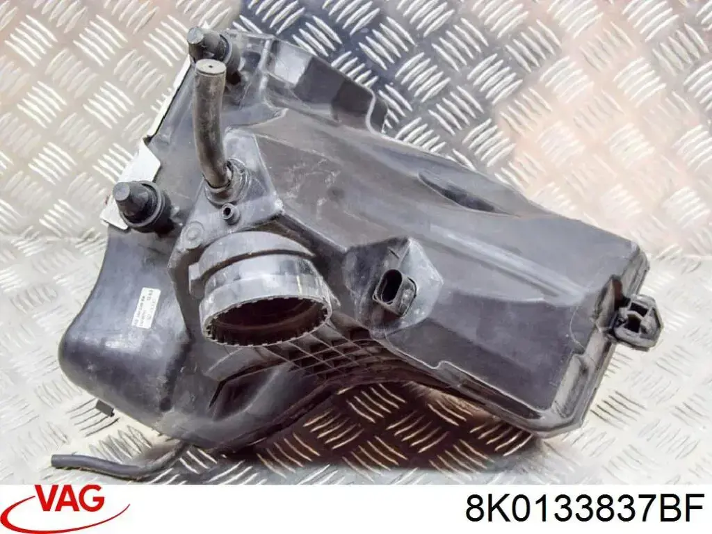 Compre 8K0133837BR VAG Caixa de filtro de ar