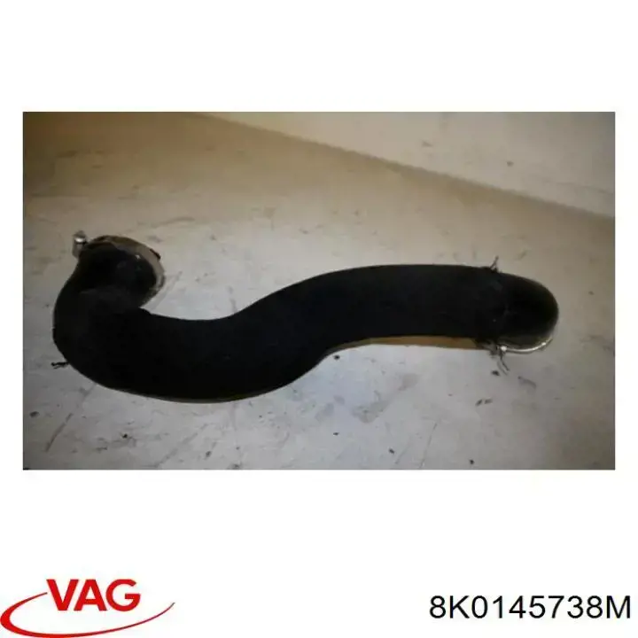 8K0145738M VAG Mangueira (cano derivado) de intercooler