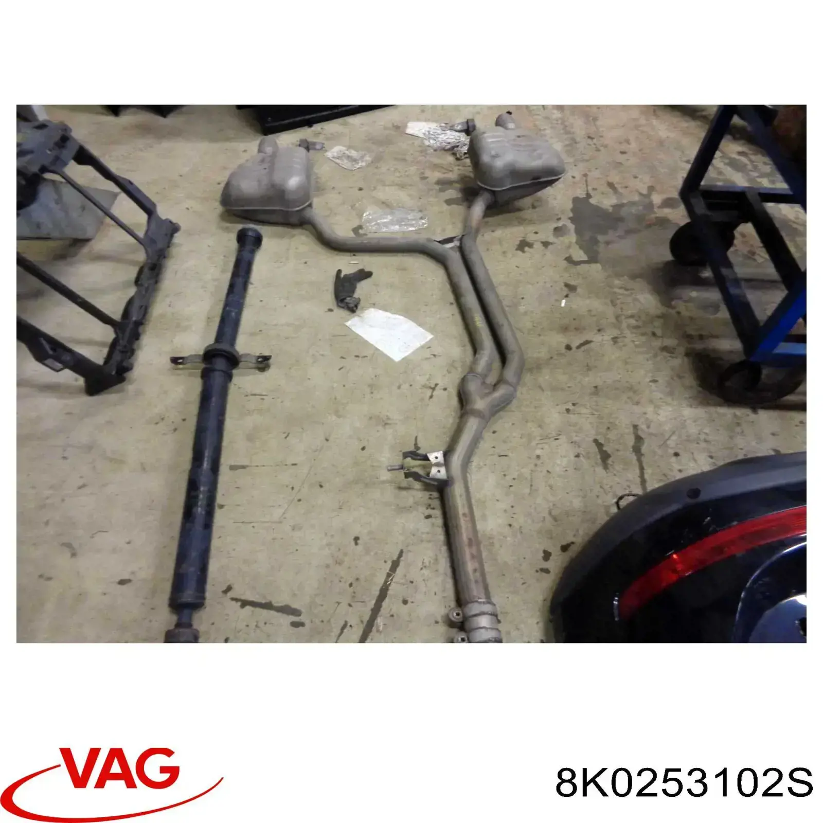 Compre 8K0253102AB VAG Silenciador, parte dianteira