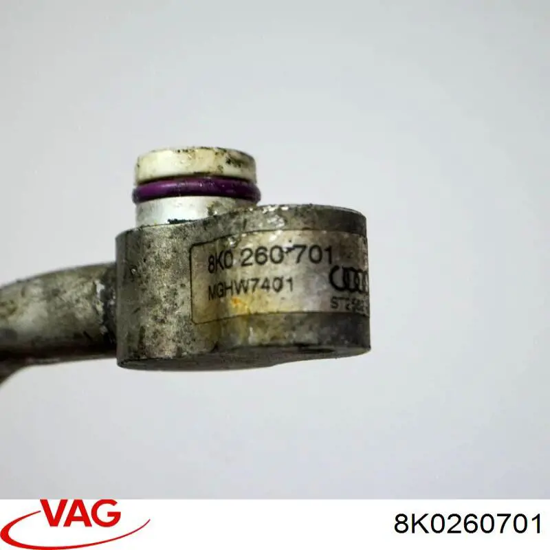 Mangueira de aparelho de ar condicionado, desde o compressor até o radiador VAG 8K0260701 preço, a partir de 104,04 USD