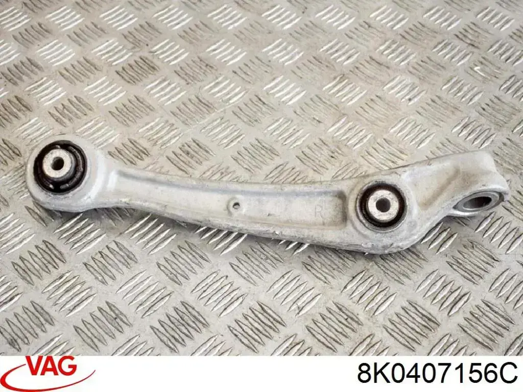 Braço oscilante inferior direito de suspensão dianteira VAG 8K0407156C preço, a partir de 73,34 USD