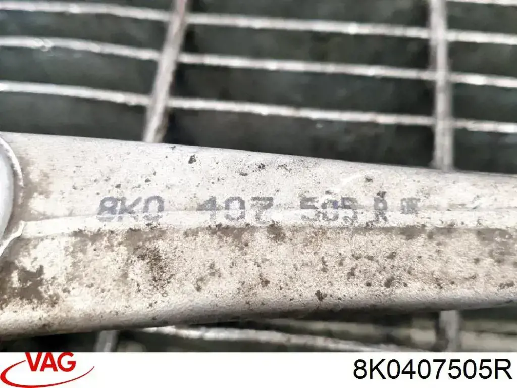 Compre 8K0407505R VAG Braço oscilante superior esquerdo de suspensão dianteira
