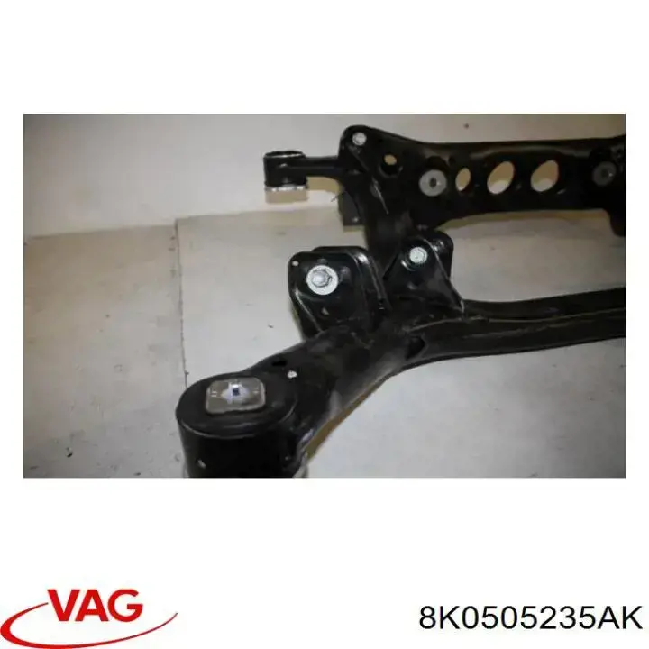 8K0505235AK VAG Viga de suspensão traseira (plataforma veicular)