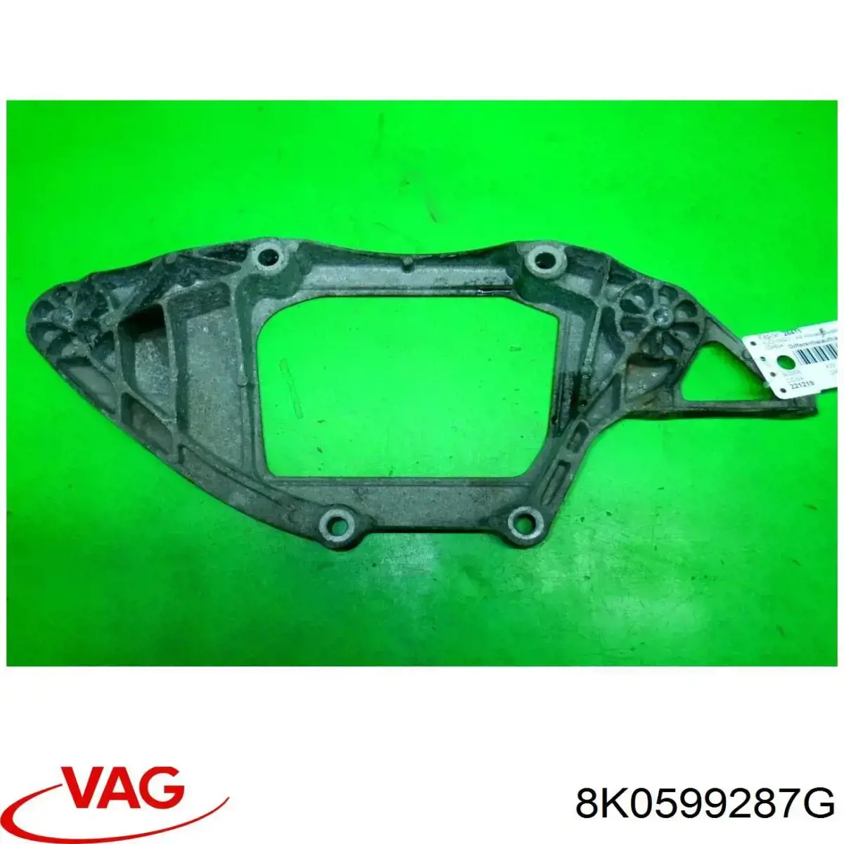 8K0599287G VAG Consola (travessa) dianteira de redutor traseiro
