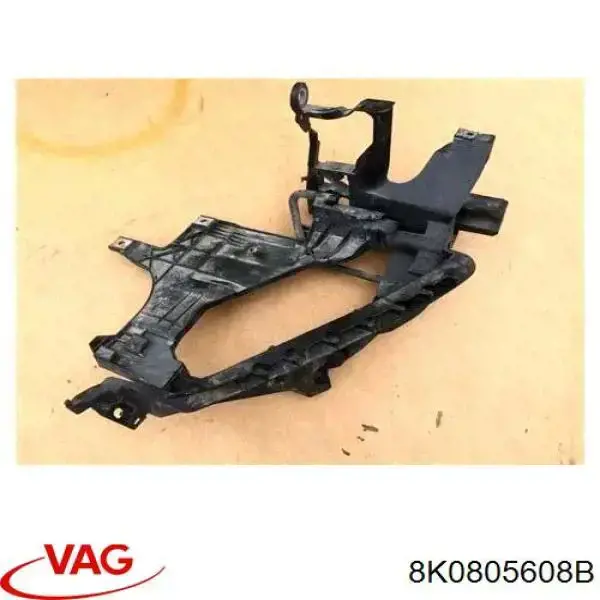 Consola (adaptador) de fixação da luz dianteira direita VAG 8K0805608B preço, a partir de 46,02 USD