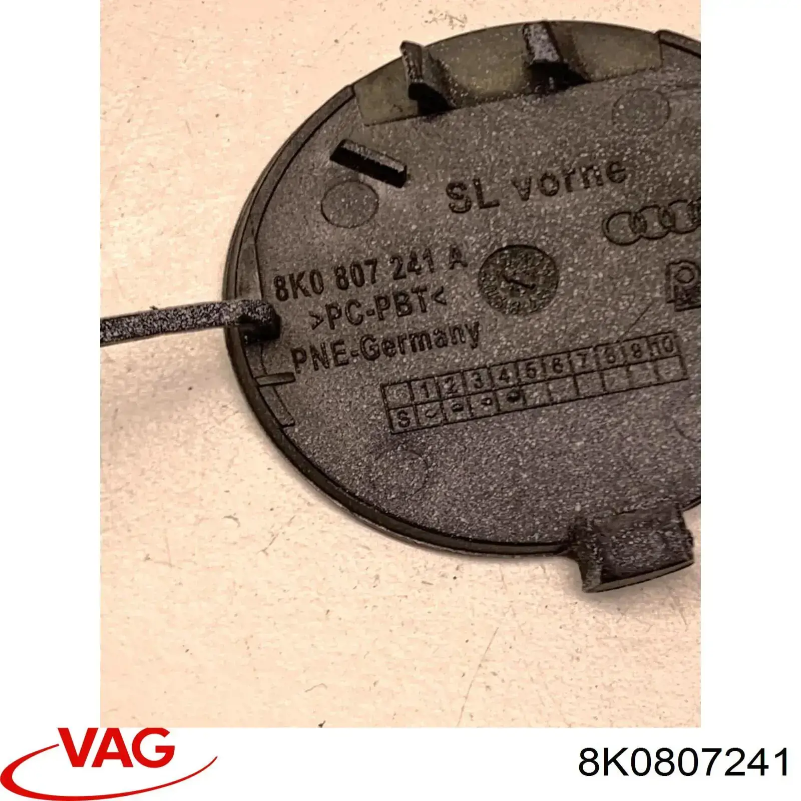 Compre 8K0807241 VAG Tampão dianteira do pára-choque do gancho de reboque
