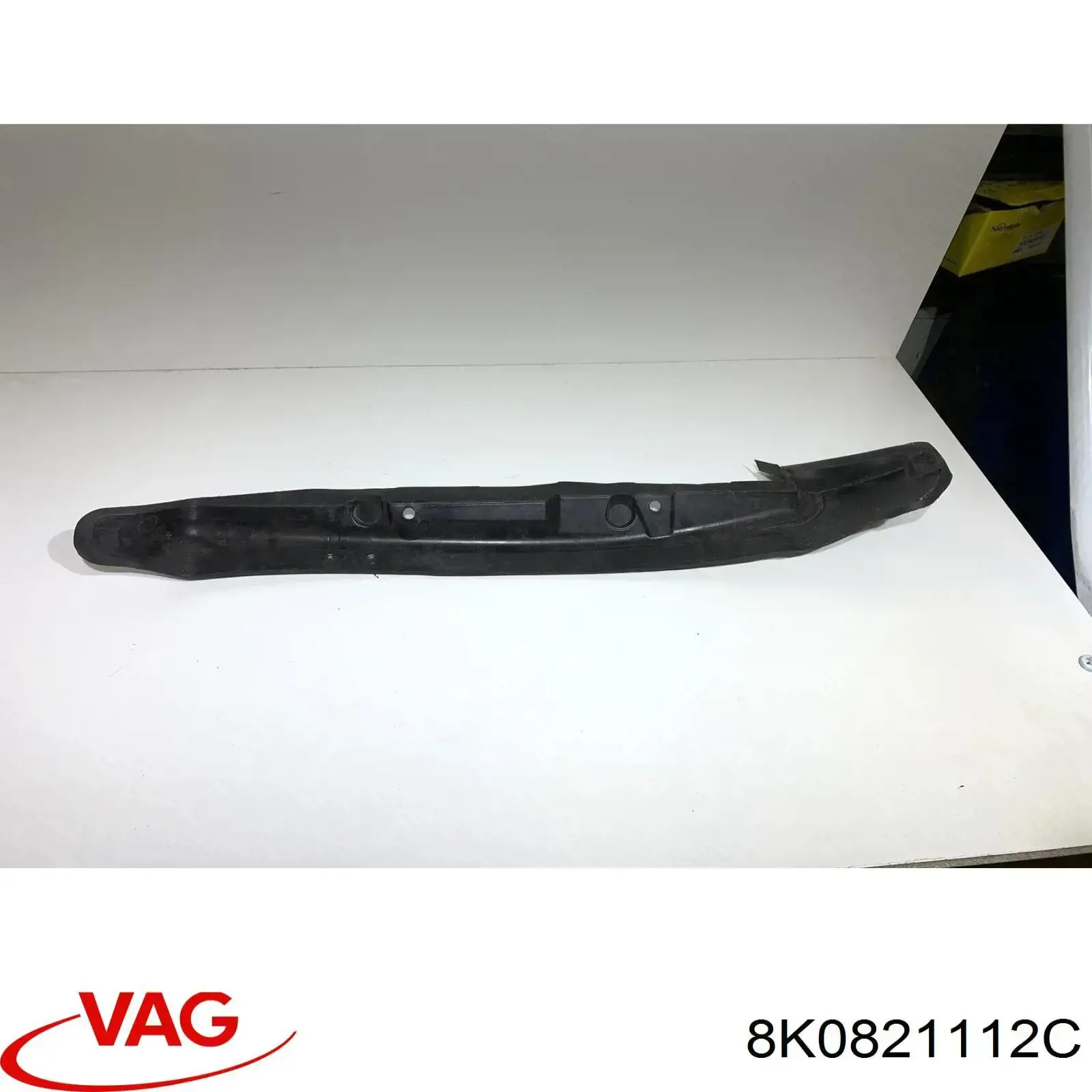 Compactador do pára-lama VAG 8K0821112C preço, a partir de 43,24 USD