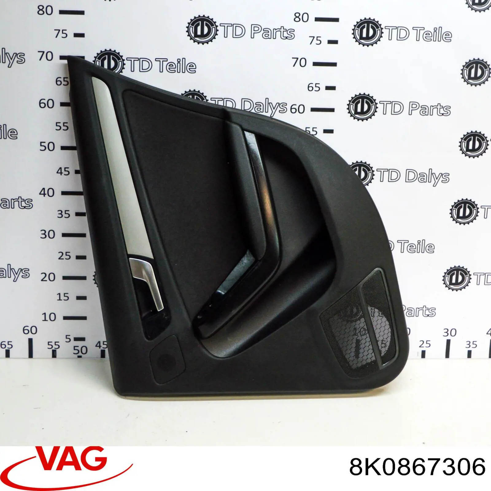 8K0867306 VAG Revestimento (cobrimento) interno da porta traseira direita