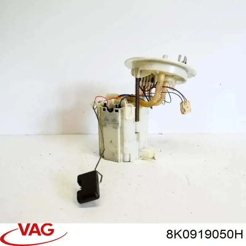 Compre 8K0919050H VAG Módulo de bomba de combustível com sensor do nível de combustível