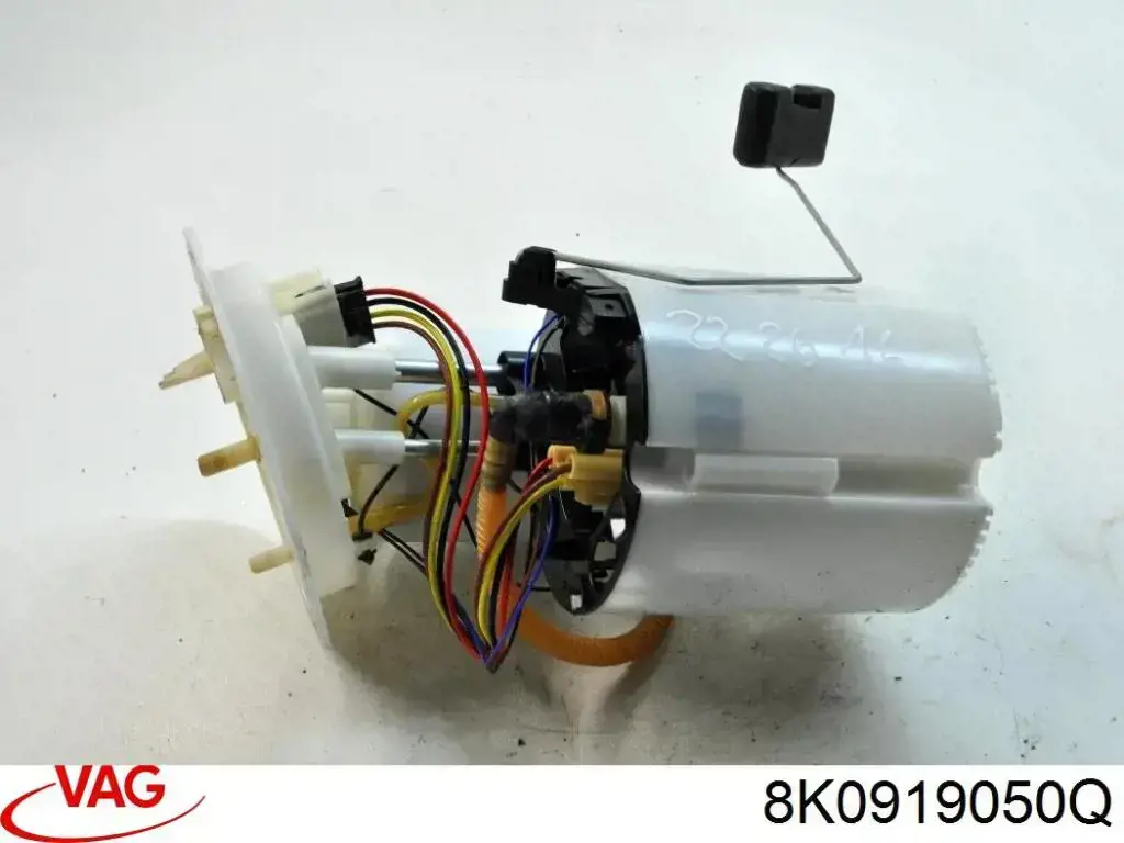 8K0919050Q VAG Módulo de bomba de combustível com sensor do nível de combustível