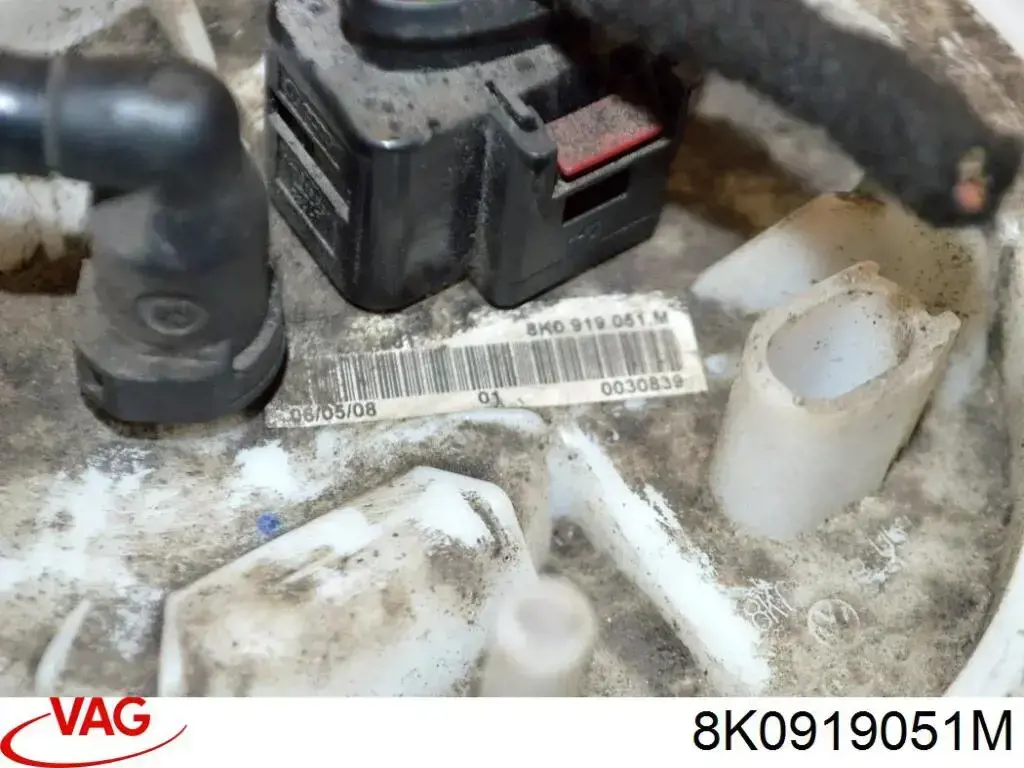 Compre 8K0919051M VAG Módulo de bomba de combustível com sensor do nível de combustível