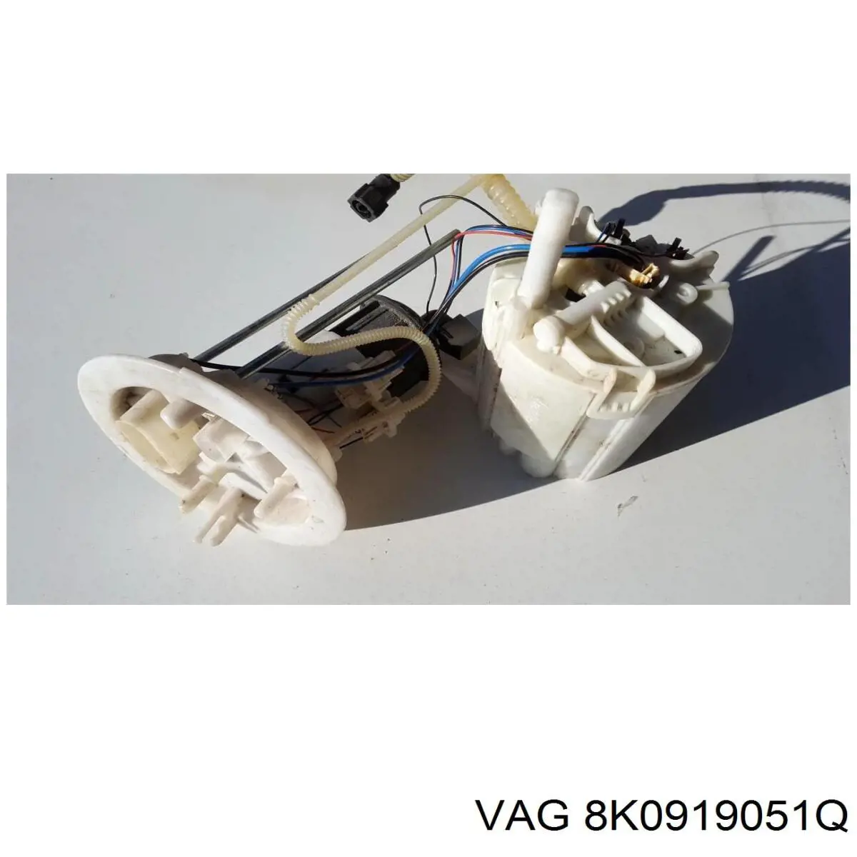 Compre 8K0919051Q VAG Módulo de bomba de combustível com sensor do nível de combustível