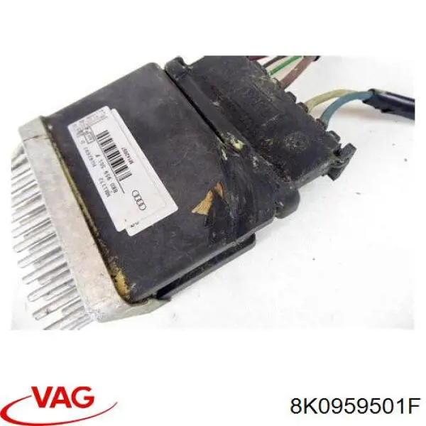 8K0959501F VAG Regulador de revoluções de ventilador de esfriamento (unidade de controlo)