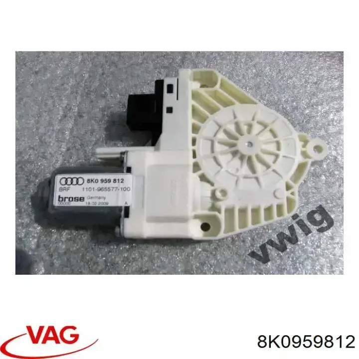 8K0959812 VAG Motor de acionamento de vidro da porta dianteira direita