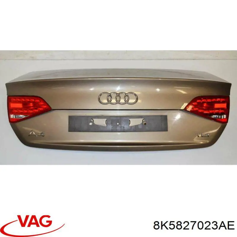 8K5827023AE VAG Tampa de porta-malas