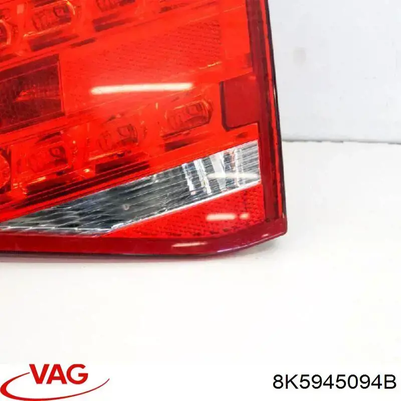Lanterna traseira direita interna VAG 8K5945094B preço, a partir de 136,21 USD