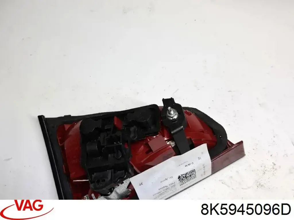 Compre 8K5945096D VAG Lanterna traseira direita externa