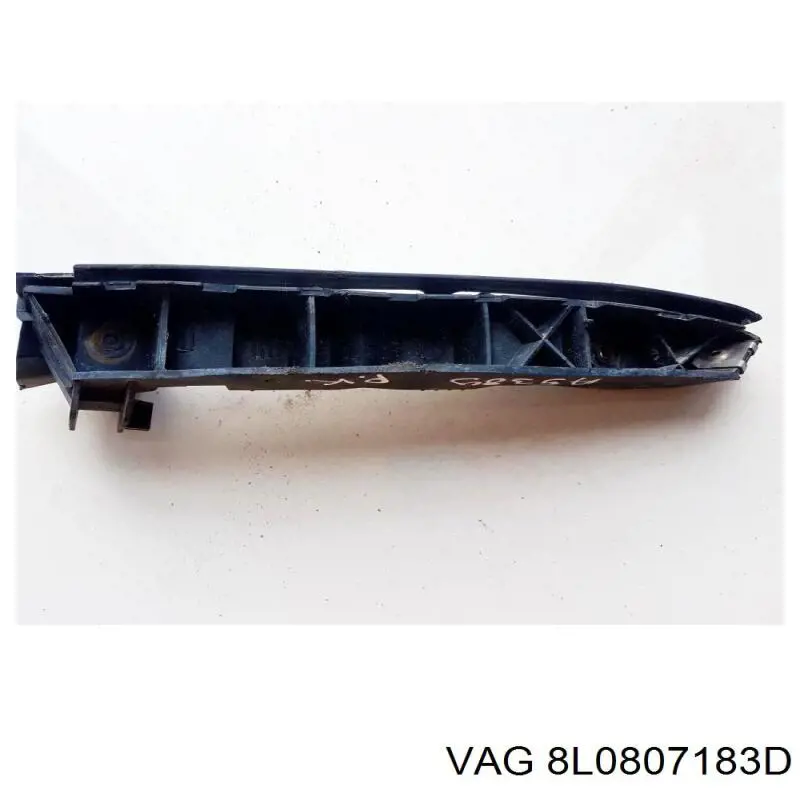 8L0807183D VAG Consola do pára-choque dianteiro esquerdo