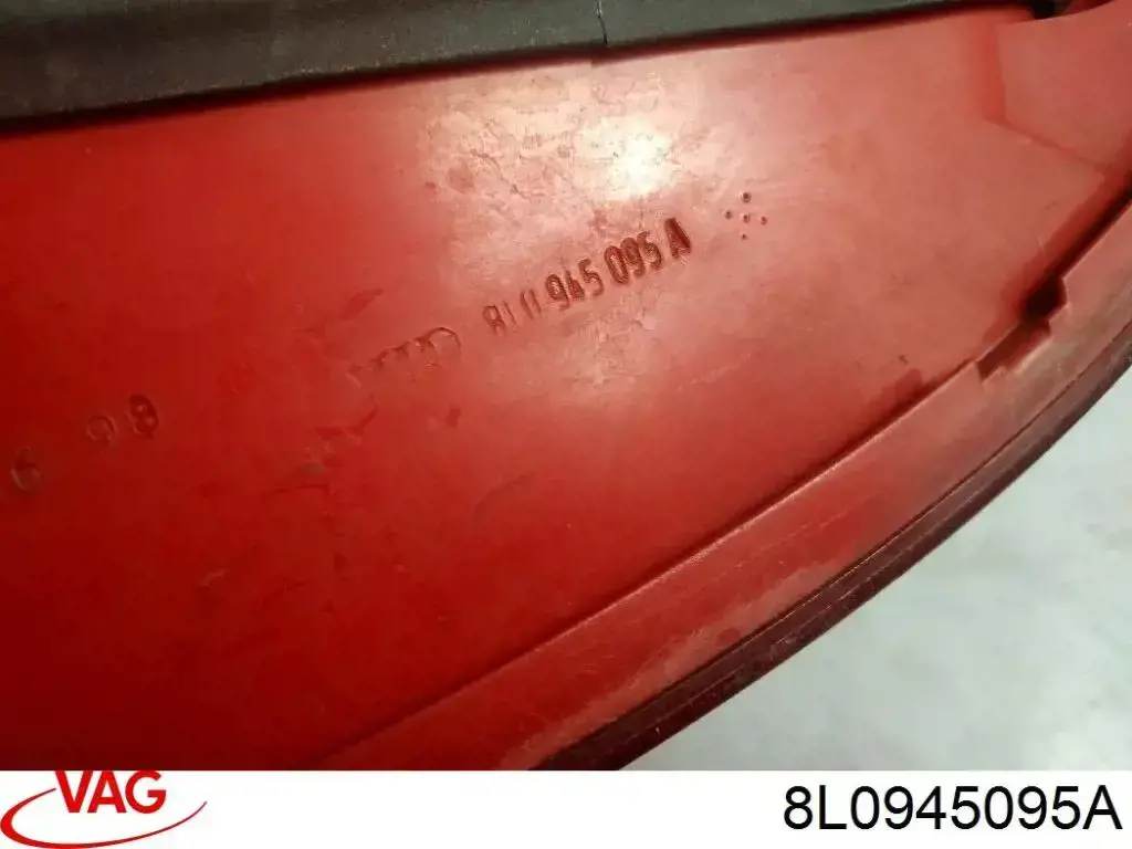 Lanterna traseira esquerda VAG 8L0945095A preço, a partir de 49,37 USD