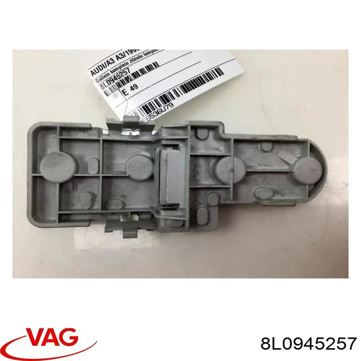 Compre 8L0945257 VAG Base (casquilho) da luz traseira