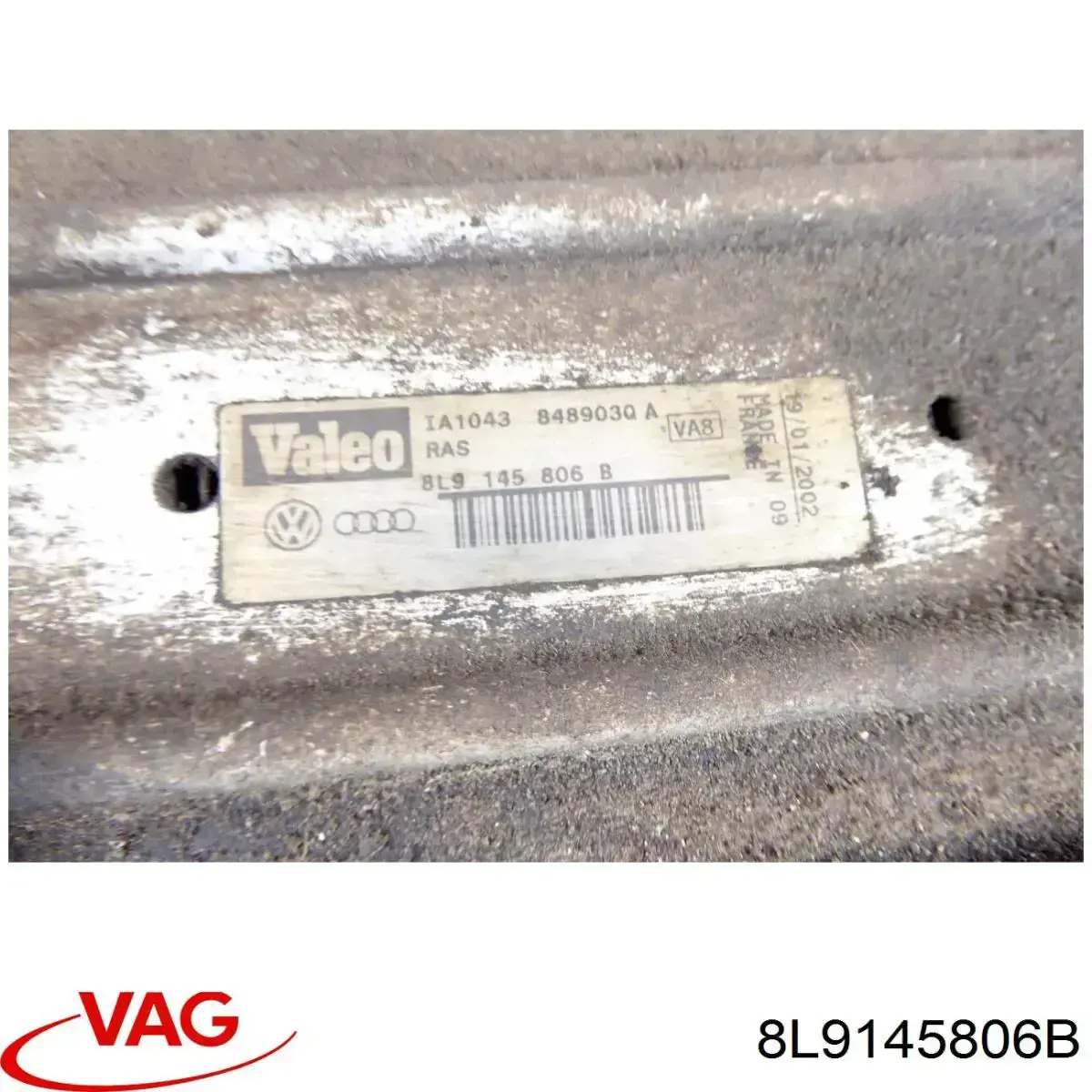 Compre 8L9145806B VAG Radiador de intercooler