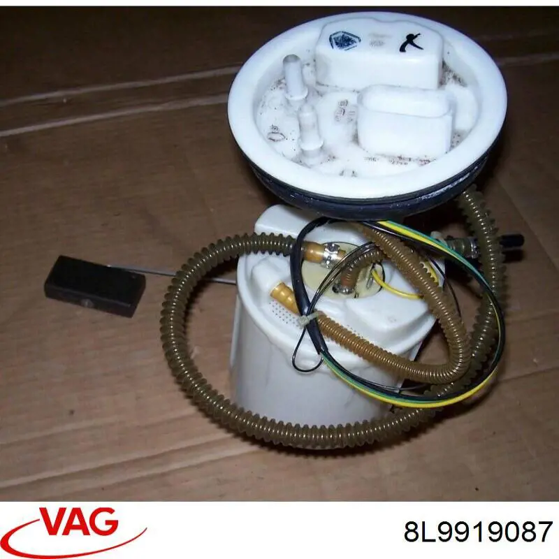 Compre 8L9919087 VAG Módulo de bomba de combustível com sensor do nível de combustível