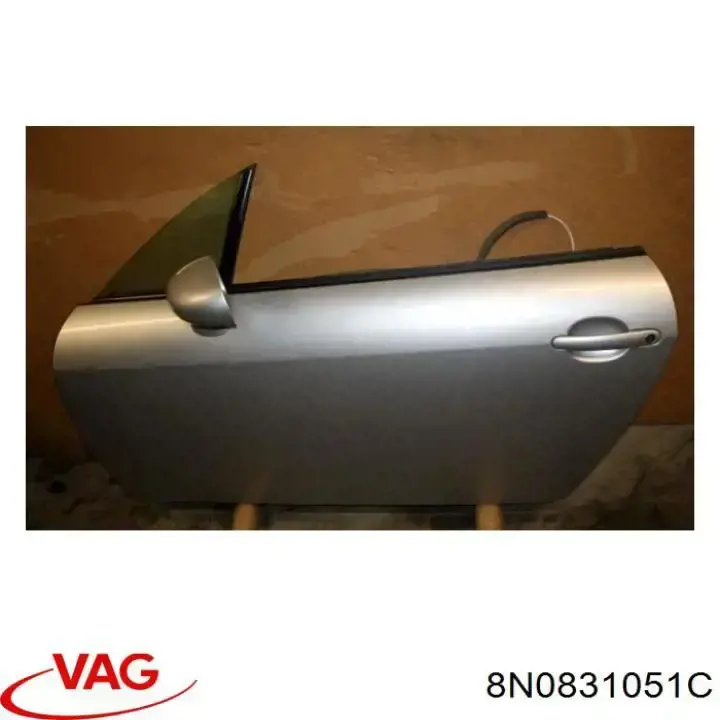 Compre 8N0831051C VAG Porta dianteira esquerda