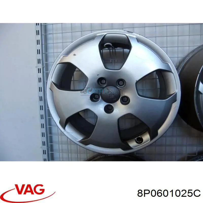 Discos de roda de aleação ligeira (de aleação ligeira, de titânio) VAG 8P0601025C preço, a partir de 162,38 USD