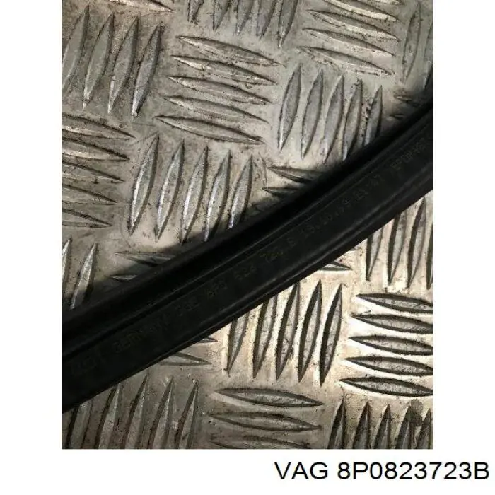 Compre 8P0823723B VAG 