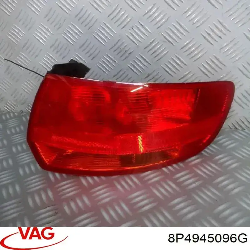 Lanterna traseira direita externa VAG 8P4945096G preço, a partir de 137,91 USD