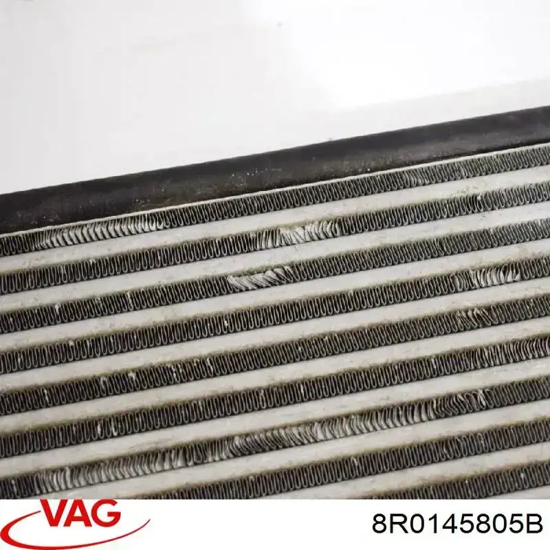 Compre 8R0145805B VAG Radiador de intercooler