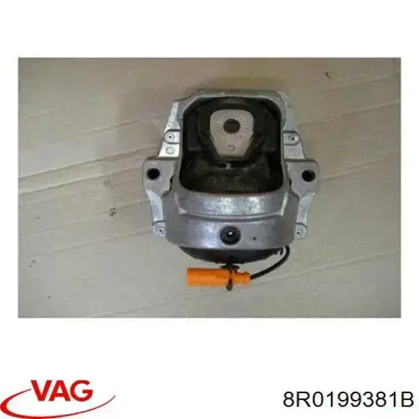 8R0199381B VAG Coxim (suporte) esquerdo de motor