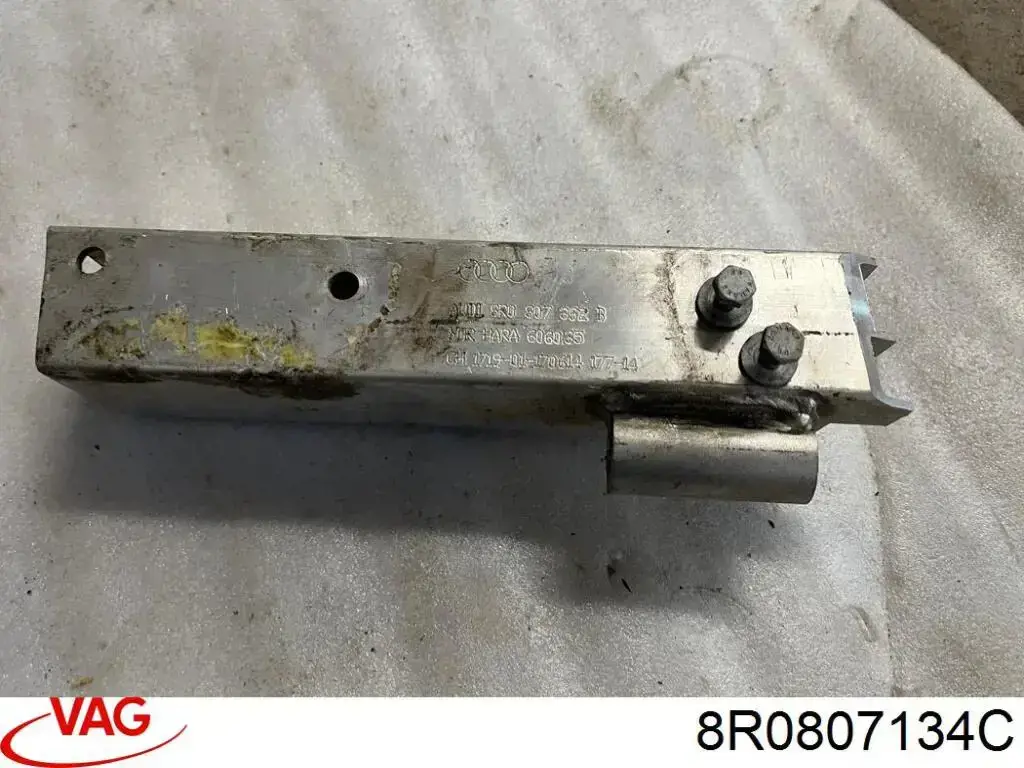 Consola de reforçador do pára-choque dianteiro VAG 8R0807134C preço, a partir de 104,47 USD
