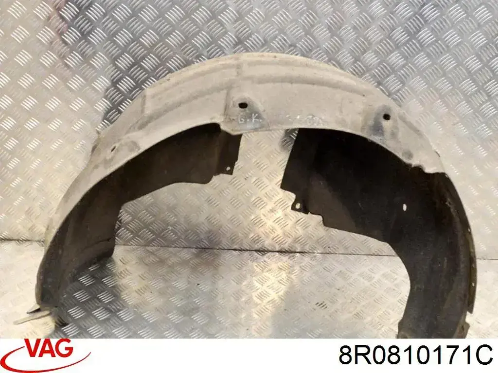Compre 8R0810171C VAG Guarda-barras do pára-lama traseiro esquerdo
