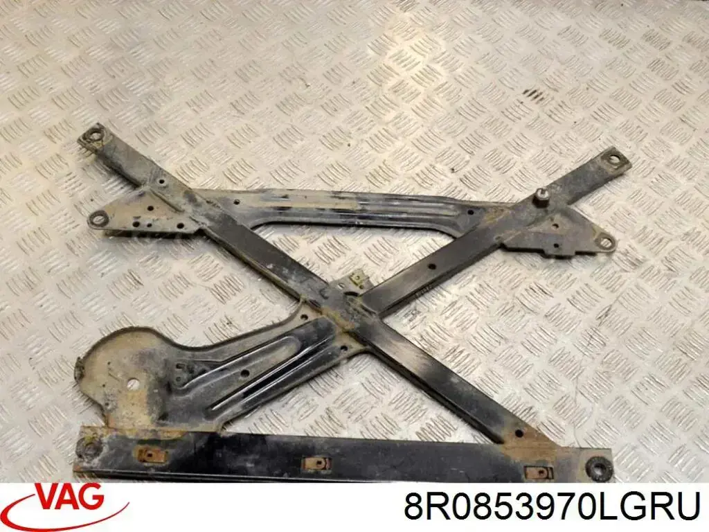 Moldura da porta dianteira esquerda inferior VAG 8R0853970LGRU preço, a partir de 269,87 USD