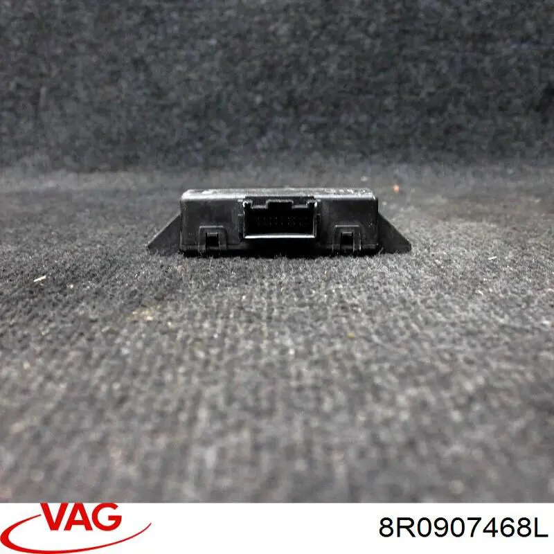 Compre 8R0907468L VAG Módulo "Interface de diagnóstico"