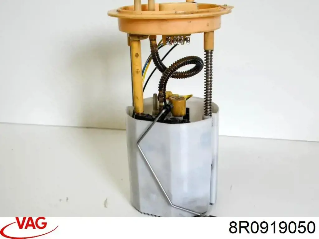 Compre 8R0919050 VAG Módulo de bomba de combustível com sensor do nível de combustível