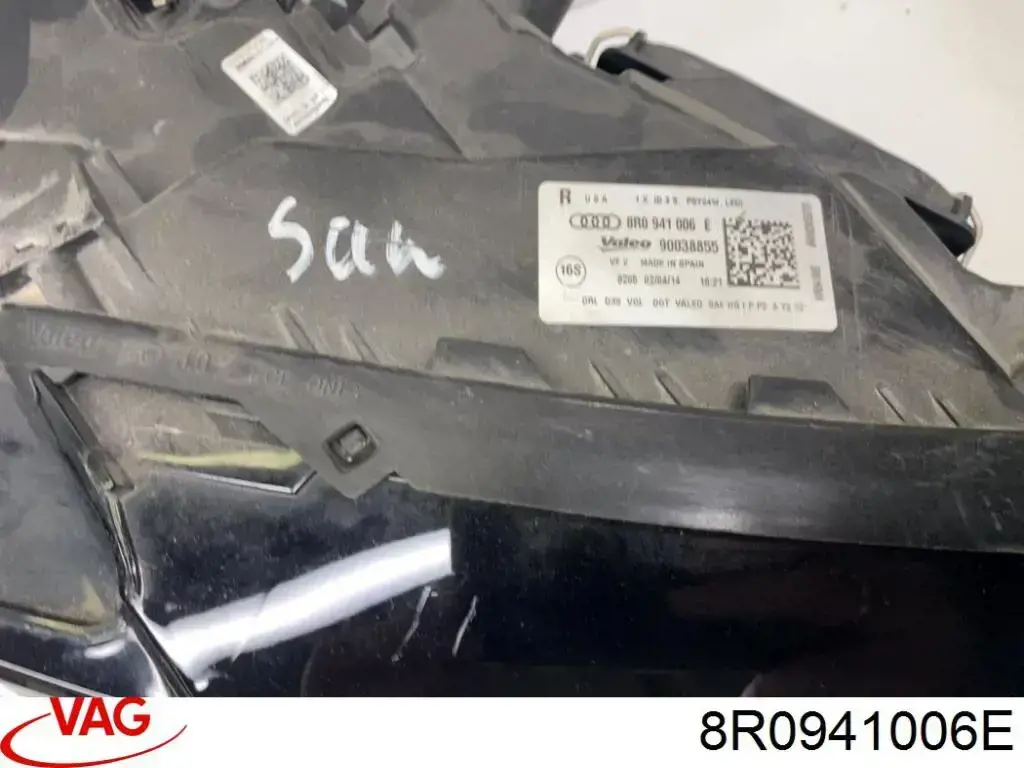 Compre ZAD111600R Signeda Luz direita