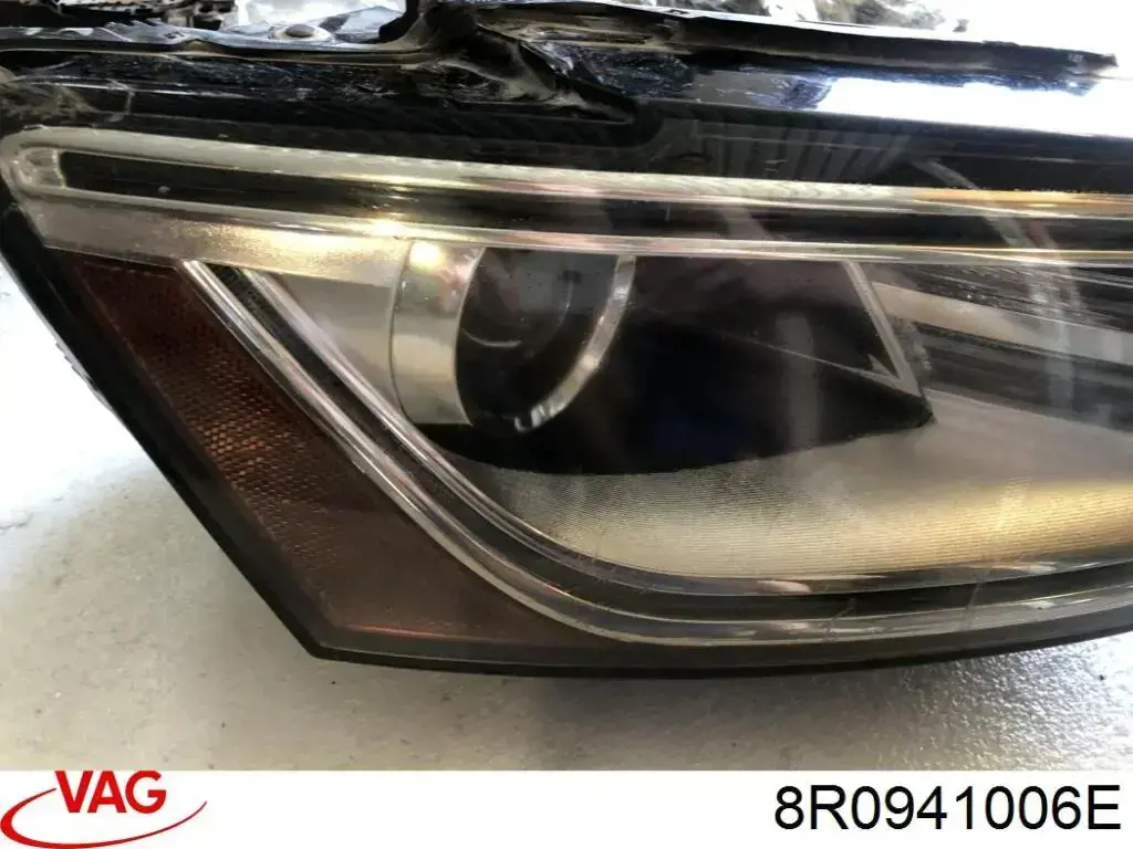 Compre ZAD111600R Signeda Luz direita