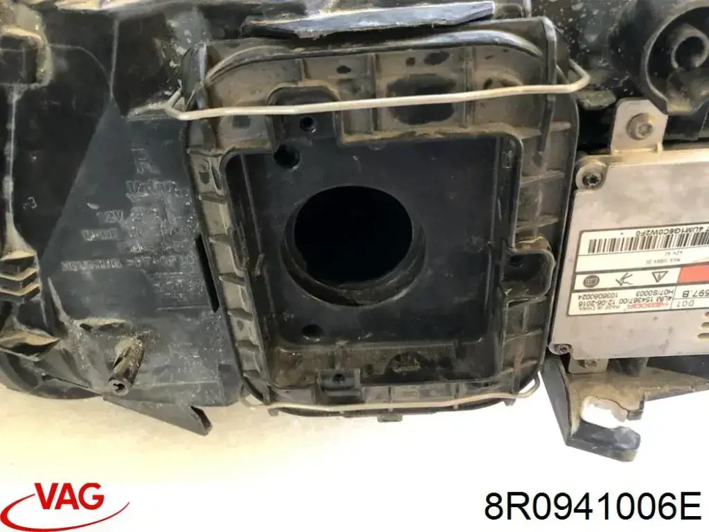 Luz direita ZAD111600R Signeda