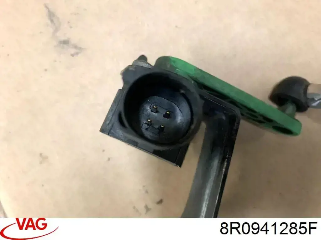 Sensor dianteiro esquerdo do nível de posição de carroçaria VAG 8R0941285F preço, a partir de 60,97 USD