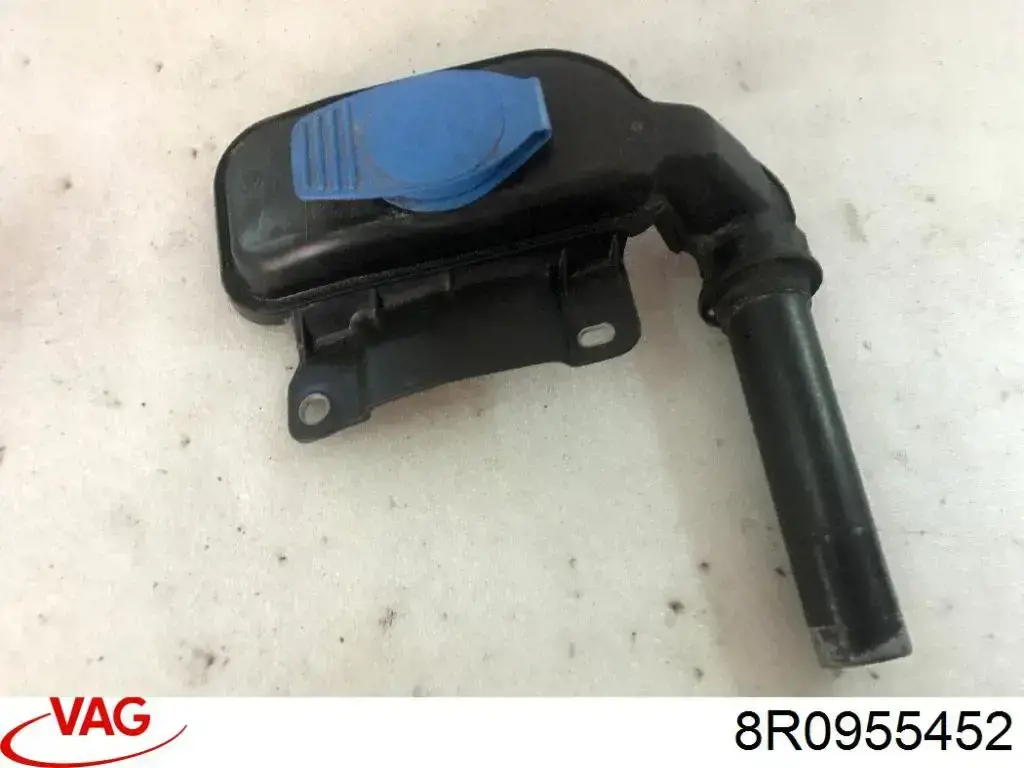 8R0955452 VAG Gargalo do tanque de fluido para lavador