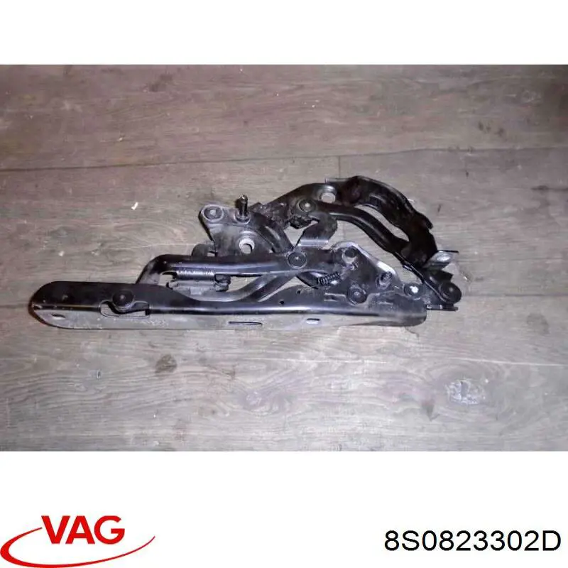 8S0823302D VAG Gozno da capota direito